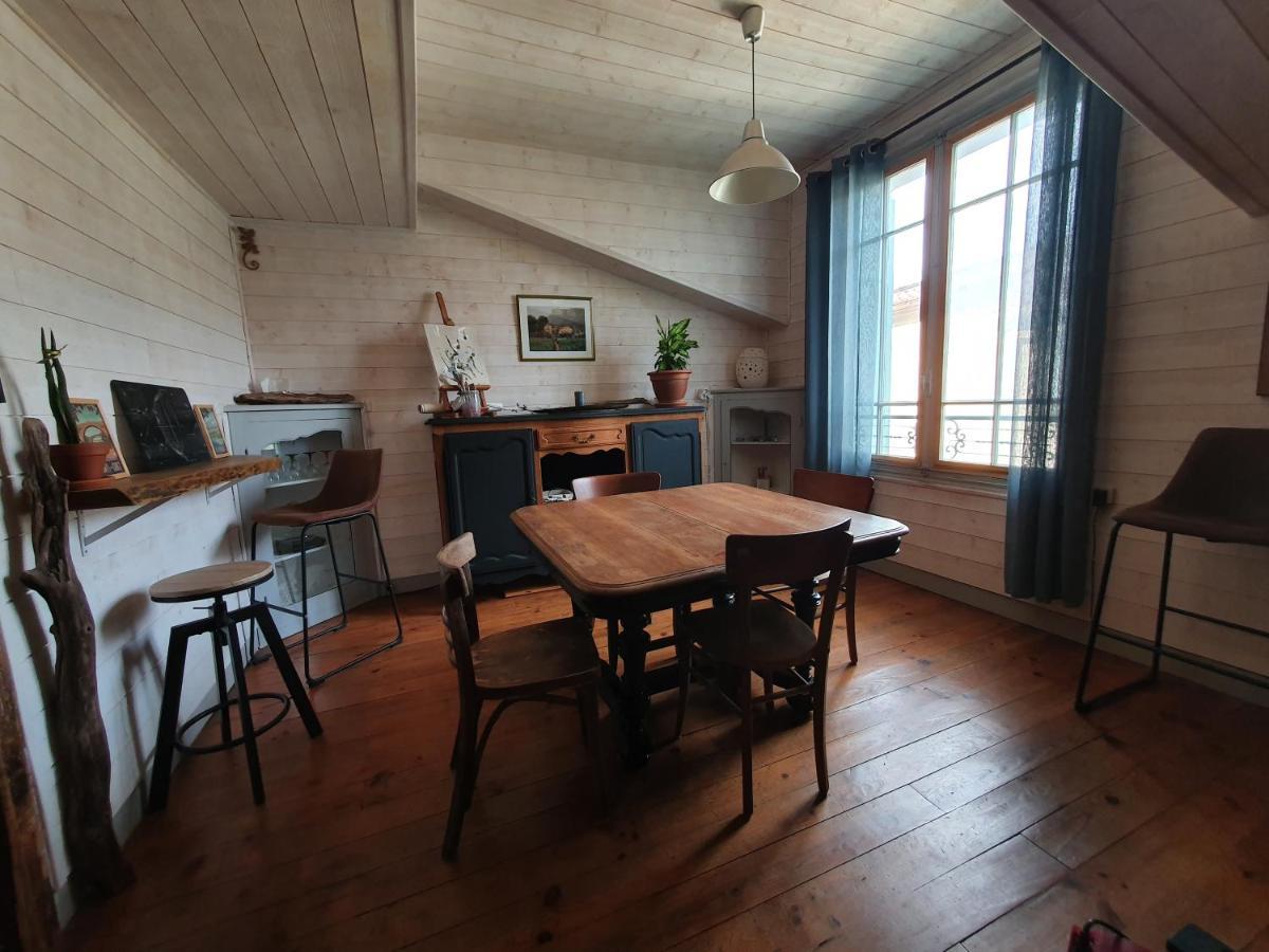 Le Refuge Ceretan, Grand Et Bel Appartement Mansarde En Plein Centre エクステリア 写真